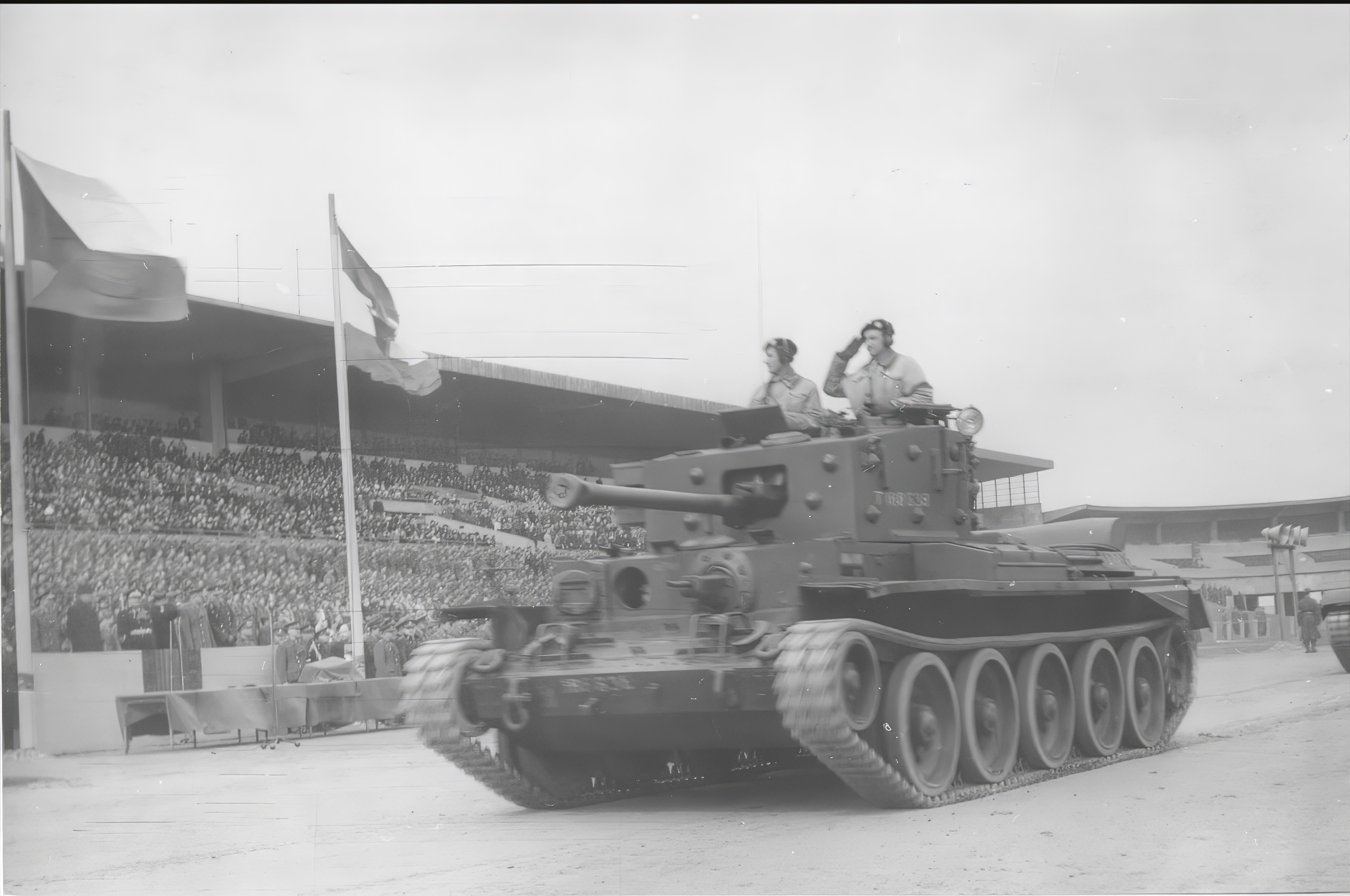 1946